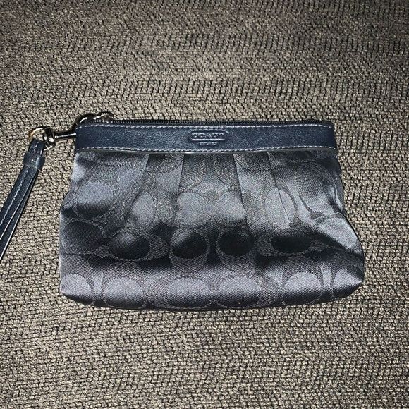 Coach Signature Collection Zip Wallet Pouch Navy - Picture 1 of 3